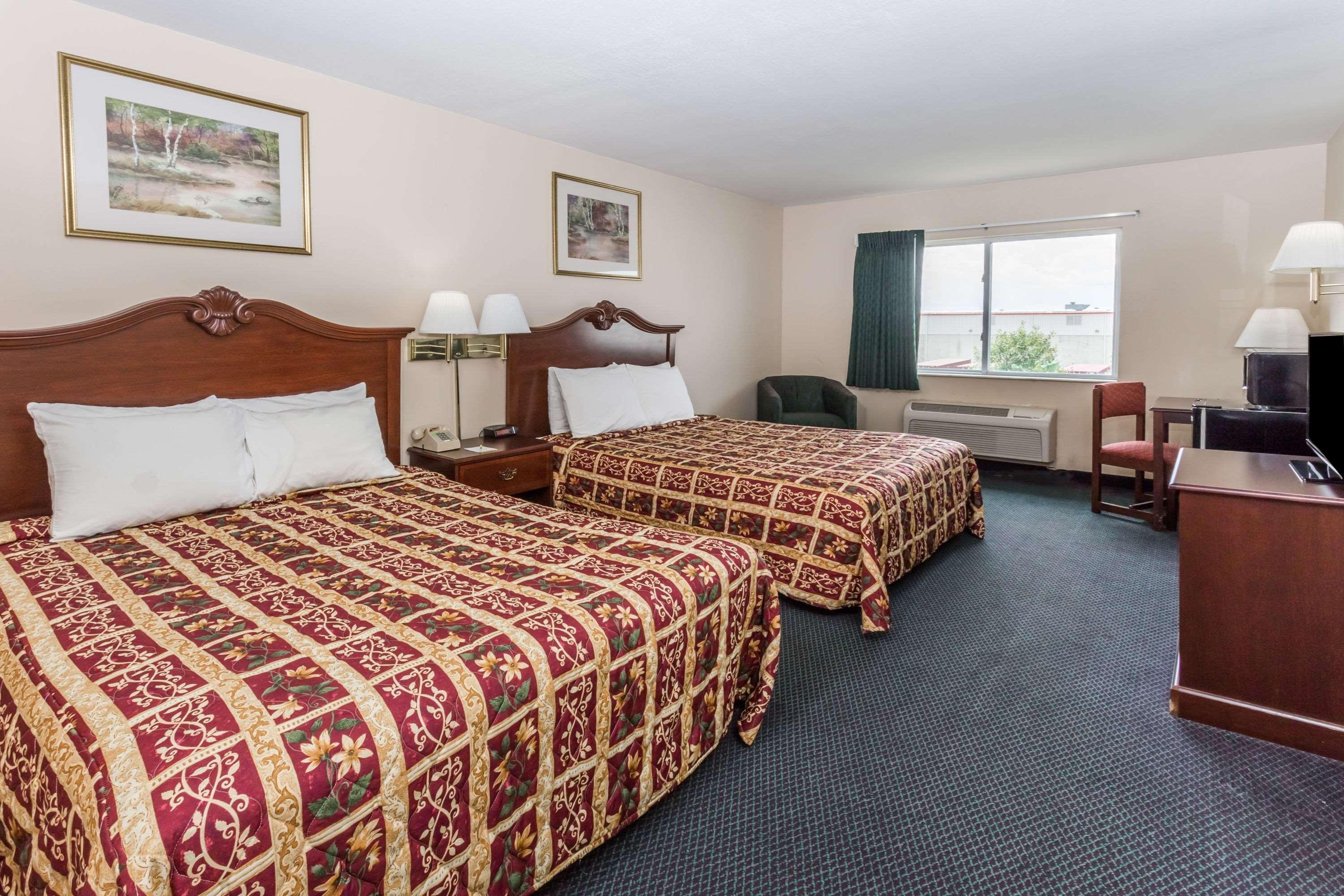 Days Inn & Suites By Wyndham Of Morris Exteriör bild