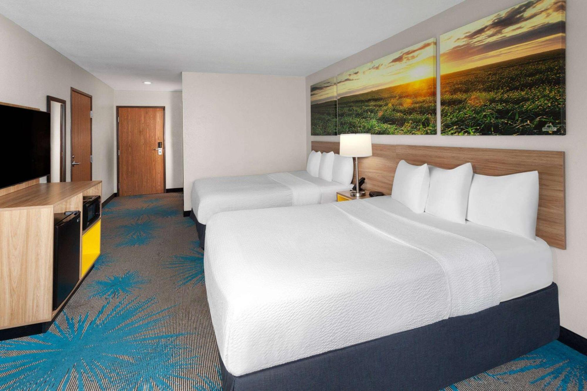 Days Inn & Suites By Wyndham Of Morris Exteriör bild
