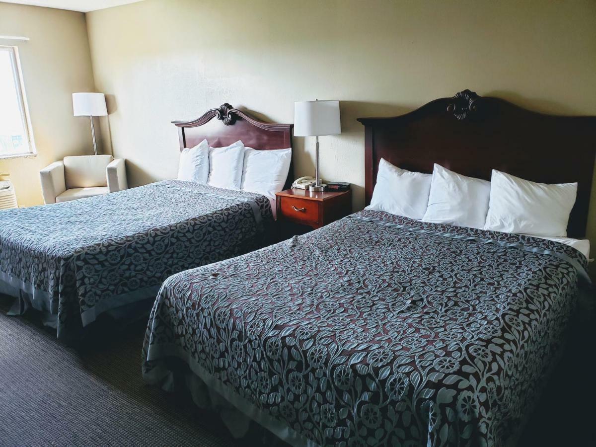 Days Inn & Suites By Wyndham Of Morris Exteriör bild